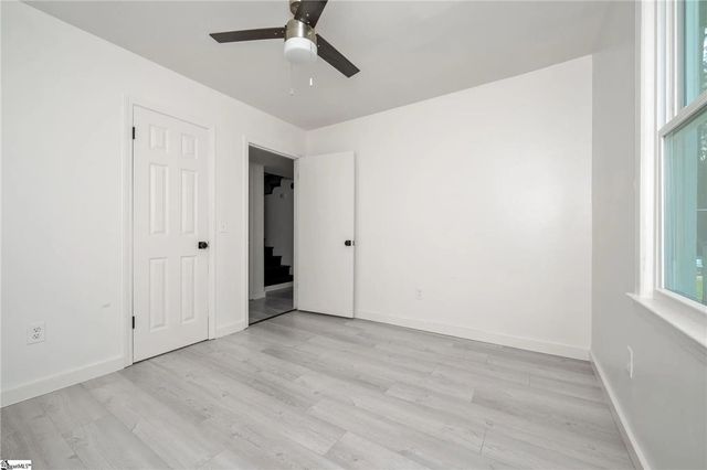 105 Foxhall Court, Easley, SC 29640