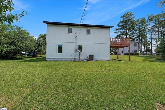 105 Foxhall Court, Easley, SC 29640