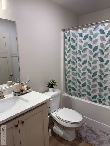 1322 Boston Court, Idaho Falls, ID 83401