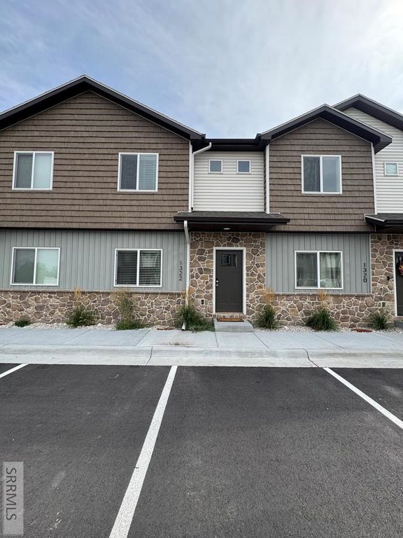 1322 Boston Court, Idaho Falls, ID 83401