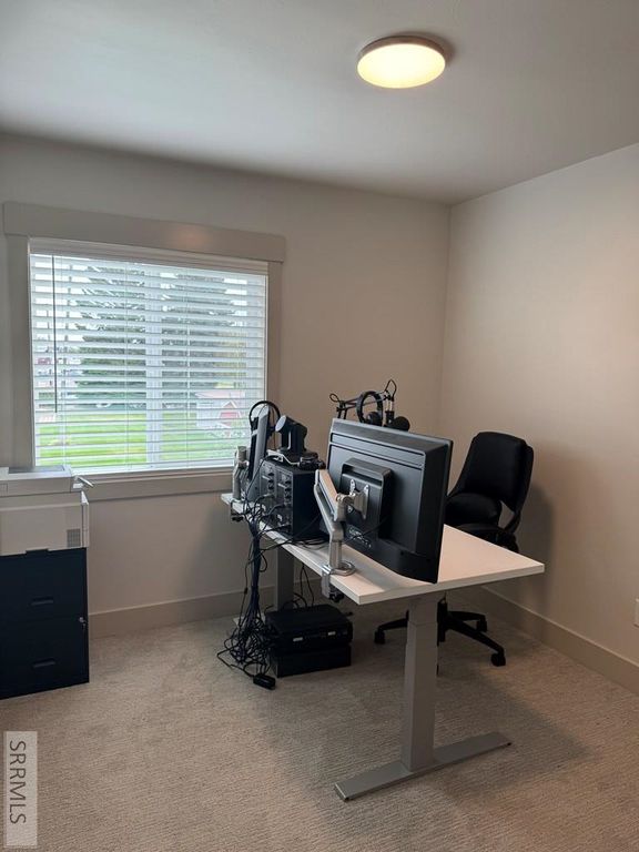 Image 14 of property listing at 1322 Boston Court, Idaho Falls, ID 83401