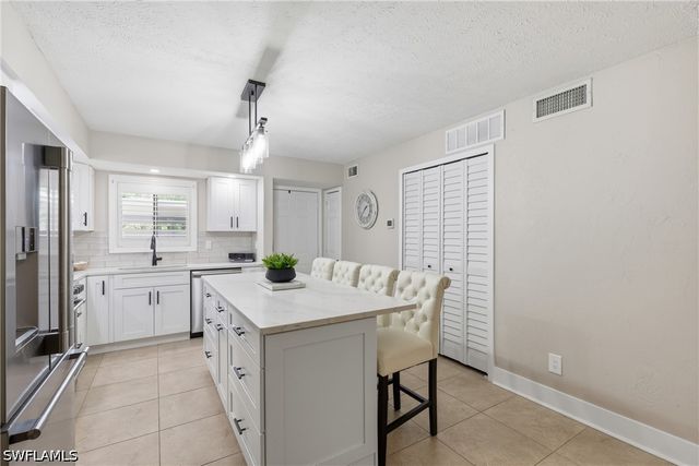 15751 Windward Way CIR 1102, Fort Myers, FL 33908