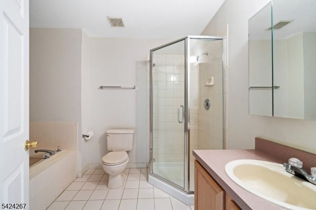 34 Grant Way 34, Montgomery Twp., NJ 08540