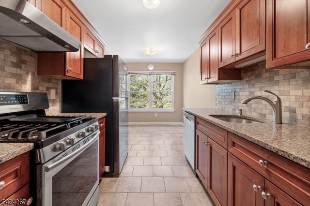 34 Grant Way 34, Montgomery Twp., NJ 08540
