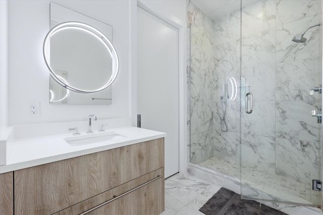 33 S PALM AVENUE 1503, Sarasota, FL 34236