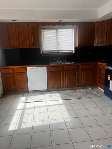 77 Mountford Street 2 west, Hartford, CT 06114