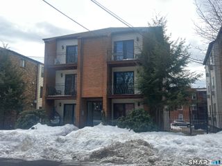 77 Mountford Street 2 west, Hartford, CT 06114