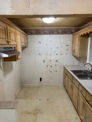 3205 Meadowlane Street, Victoria, TX 77901
