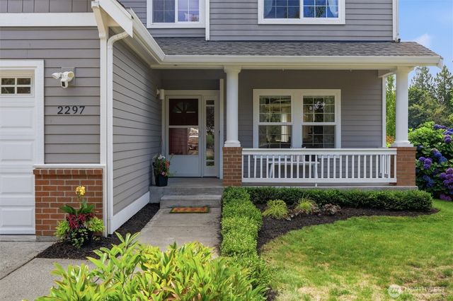 2297 NE Thistle Court, Poulsbo, WA 98370