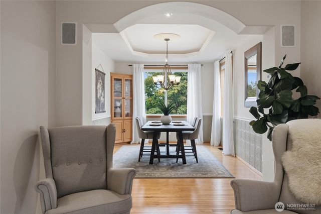 2297 NE Thistle Court, Poulsbo, WA 98370