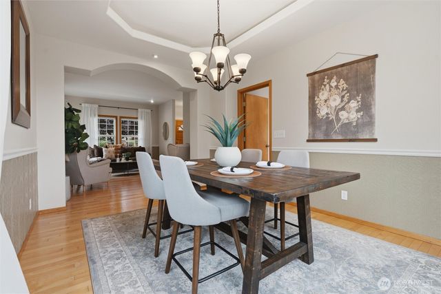 2297 NE Thistle Court, Poulsbo, WA 98370