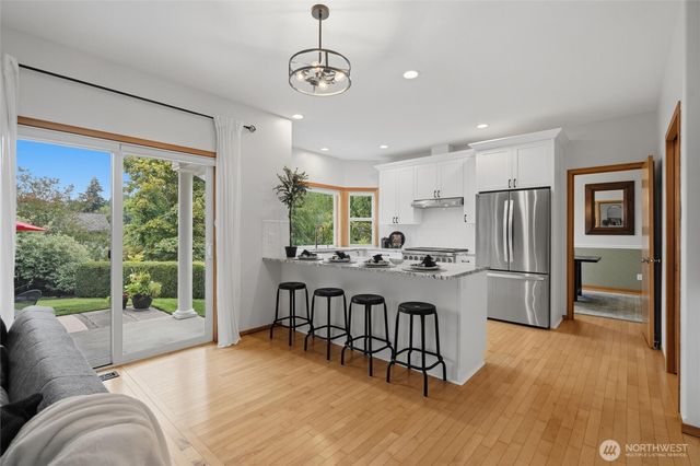 2297 NE Thistle Court, Poulsbo, WA 98370