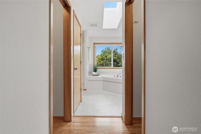 2297 NE Thistle Court, Poulsbo, WA 98370