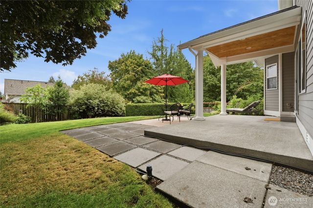 2297 NE Thistle Court, Poulsbo, WA 98370