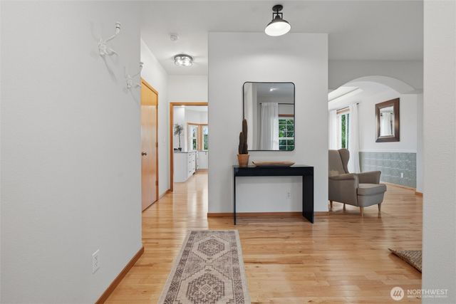 2297 NE Thistle Court, Poulsbo, WA 98370