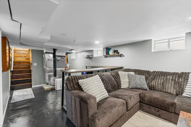 3354 Washburn Avenue N, Minneapolis, MN 55412