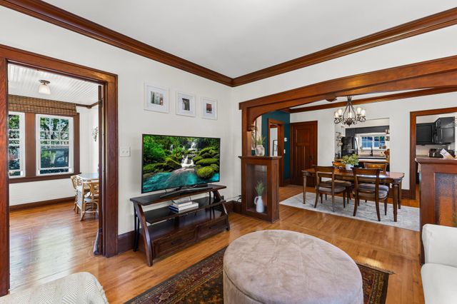 3354 Washburn Avenue N, Minneapolis, MN 55412