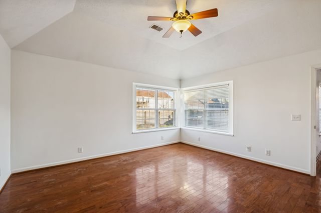 6112 Firelight Trl, Antioch, TN 37013