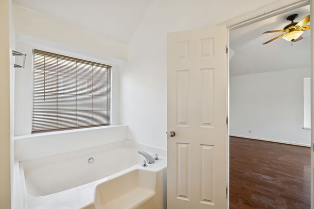 6112 Firelight Trl, Antioch, TN 37013