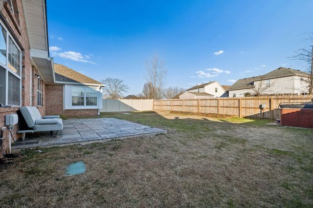 6112 Firelight Trl, Antioch, TN 37013