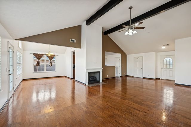 6112 Firelight Trl, Antioch, TN 37013