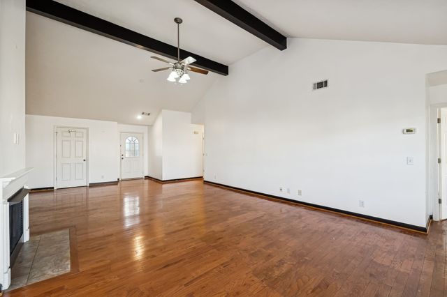 6112 Firelight Trl, Antioch, TN 37013