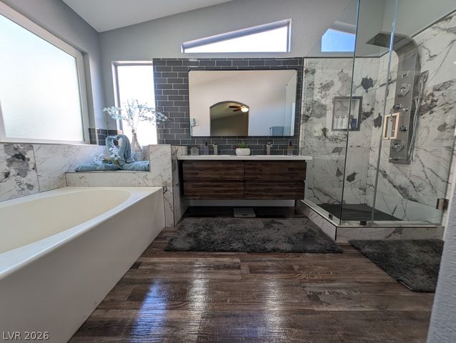 7435 Falcon Rock Drive, Las Vegas, NV 89123