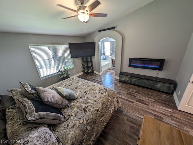 7435 Falcon Rock Drive, Las Vegas, NV 89123