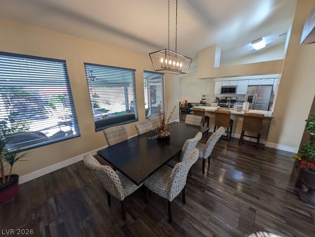 7435 Falcon Rock Drive, Las Vegas, NV 89123