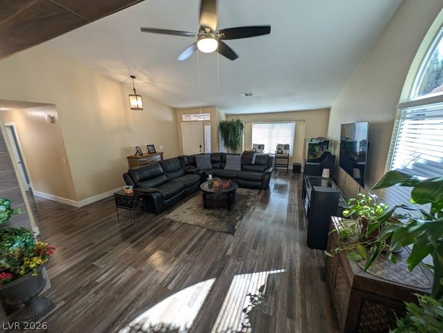 7435 Falcon Rock Drive, Las Vegas, NV 89123