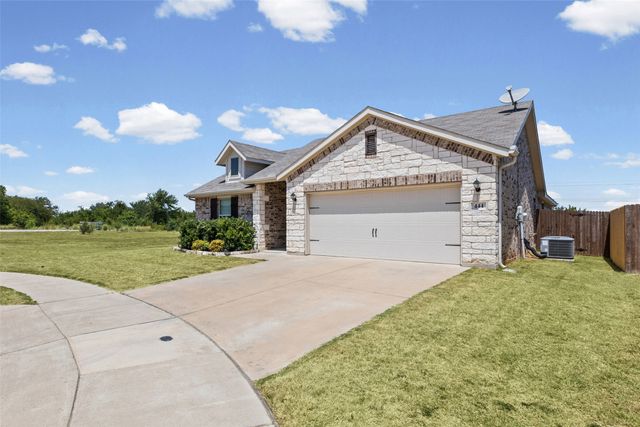 444 Keresley Street, Fort Worth, TX 76036
