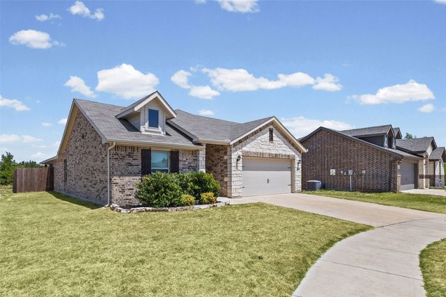 444 Keresley Street, Fort Worth, TX 76036