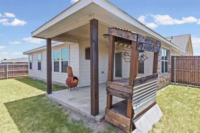 444 Keresley Street, Fort Worth, TX 76036