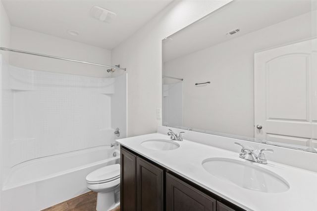 444 Keresley Street, Fort Worth, TX 76036
