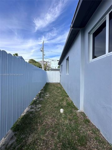 1250 NW 57th St 1252, Miami, FL 33142