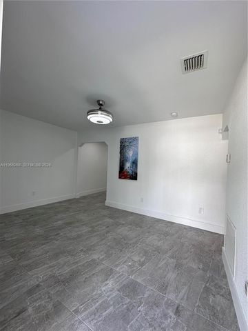 1250 NW 57th St 1252, Miami, FL 33142