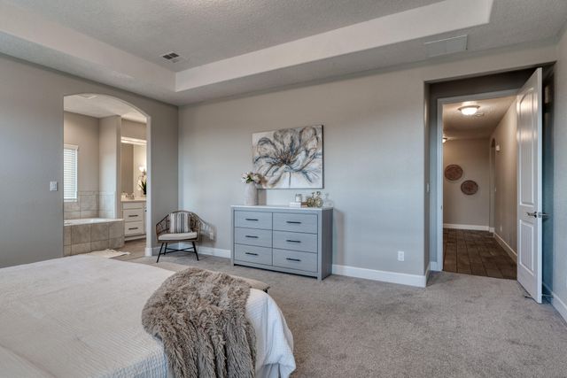 1954 CASTLE PEAK Loop NE, Rio Rancho, NM 87144