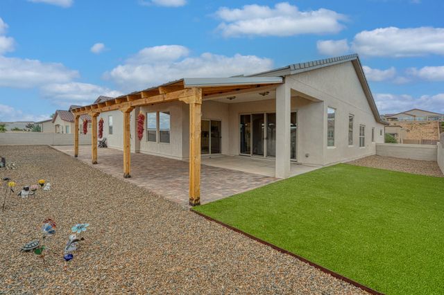 1954 CASTLE PEAK Loop NE, Rio Rancho, NM 87144