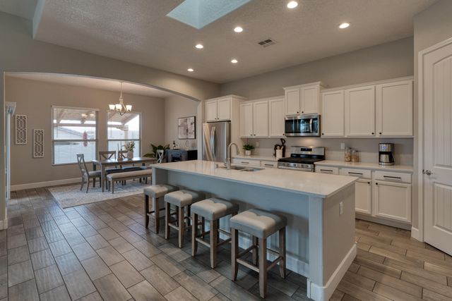 1954 CASTLE PEAK Loop NE, Rio Rancho, NM 87144