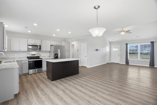 5709 GEYSER BLVD, Columbia, MO 65202