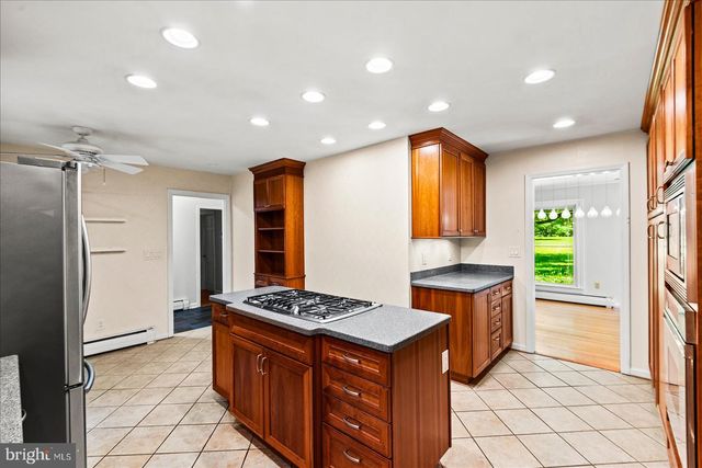 11220 DAHLGREN RD, King George, VA 22485