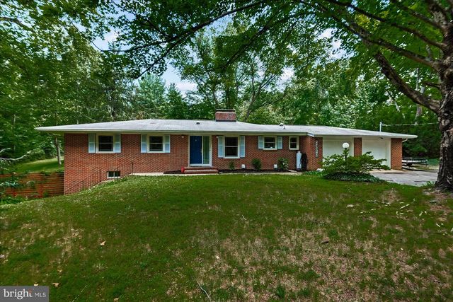 11220 DAHLGREN RD, King George, VA 22485