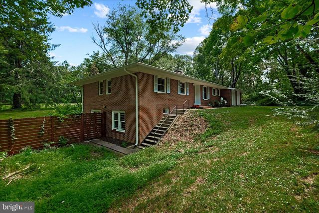 11220 DAHLGREN RD, King George, VA 22485