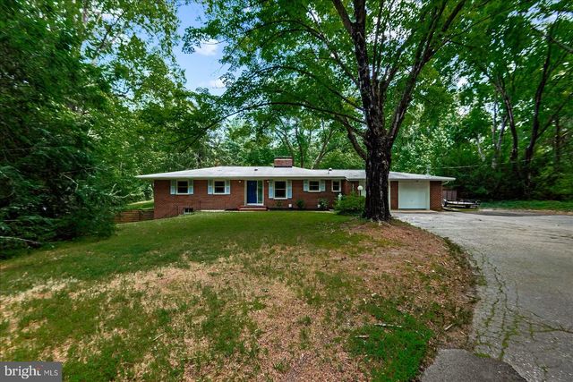 11220 DAHLGREN RD, King George, VA 22485