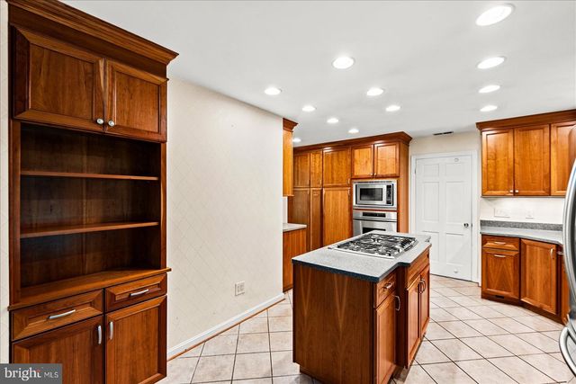 11220 DAHLGREN RD, King George, VA 22485