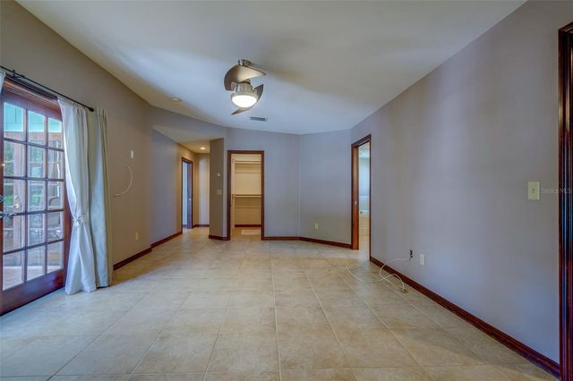 215 GARDEN CIRCLE, Belleair, FL 33756