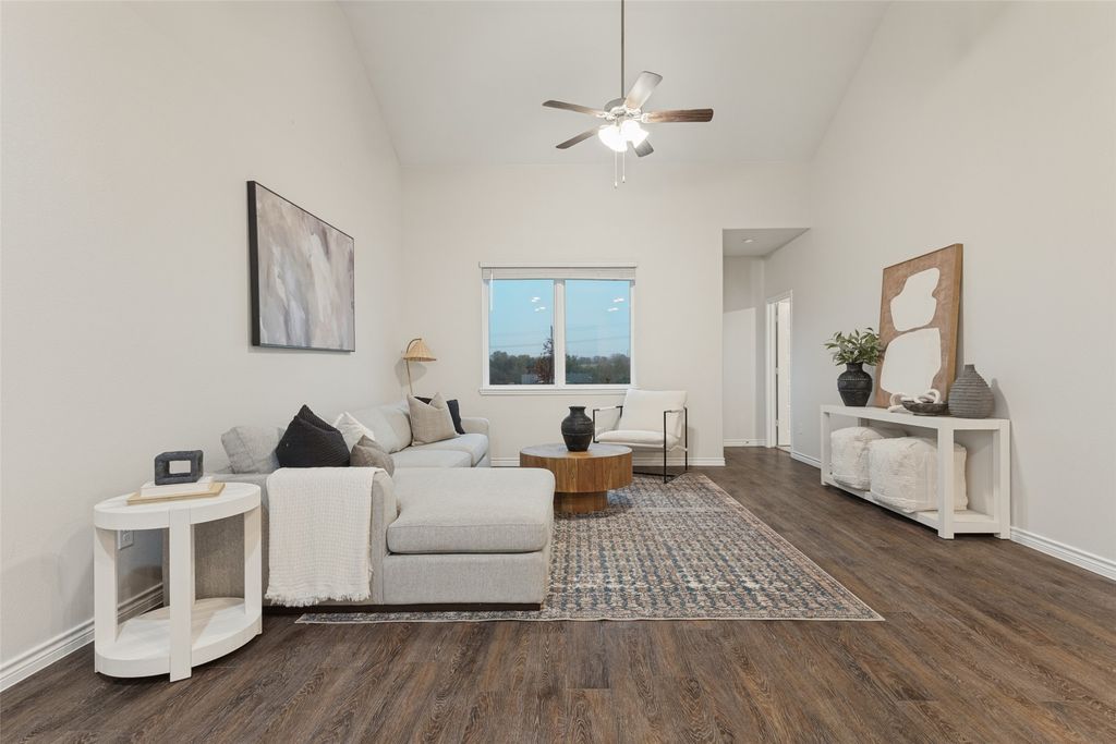 829 Jetliner Avenue, Fort Worth, TX 76131 — photo 5