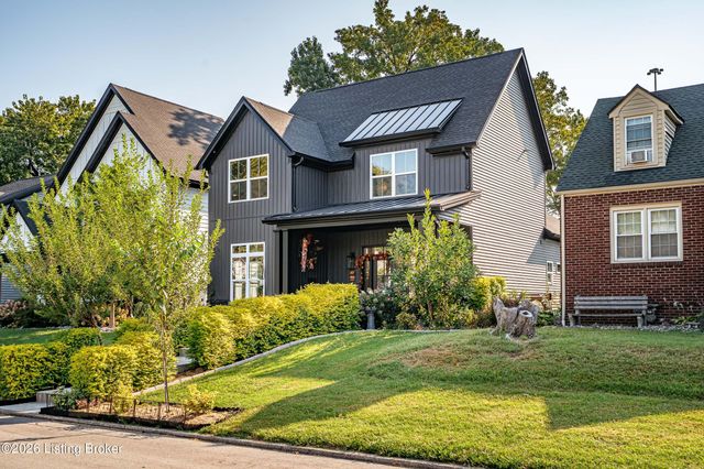 126 Sunset Ave, Clarksville, IN 47129