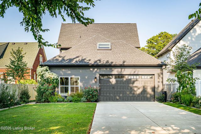 126 Sunset Ave, Clarksville, IN 47129