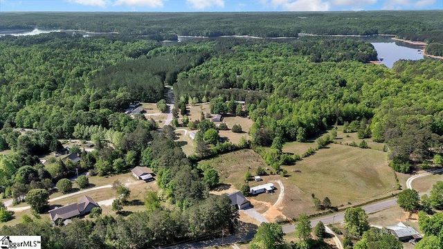 333 Oliver Road, Westminster, SC 29693